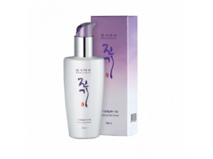 Восстанавливающая сыворотка для волос Daeng Gi Meo Ri Vitalizing Hair Serum 140 ml
